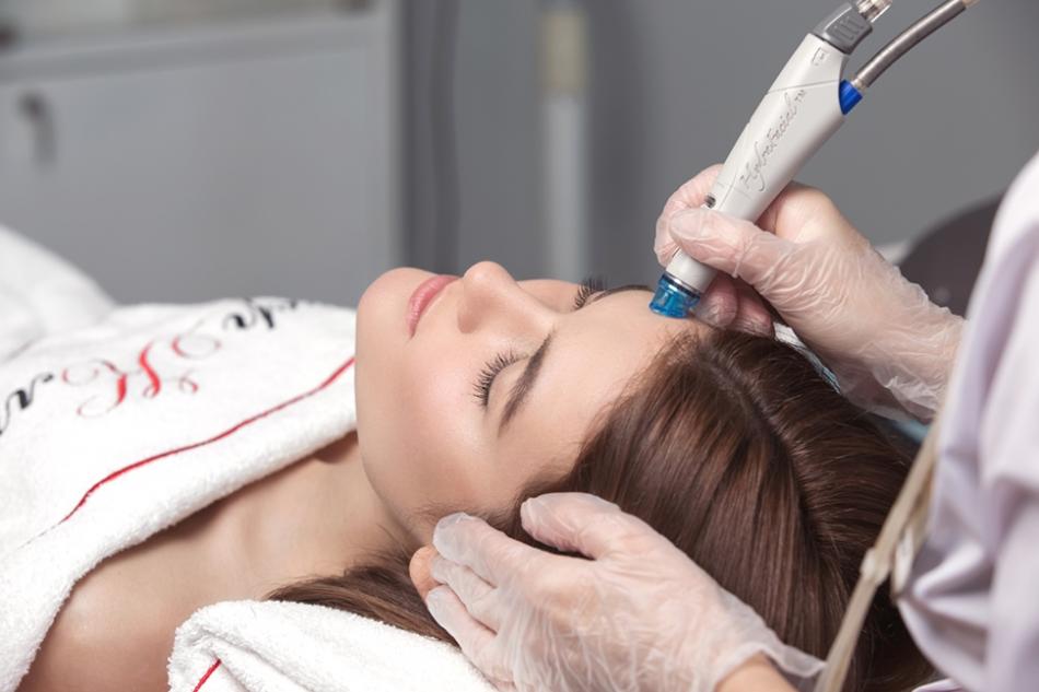 Процедура вакуумного гидропилинга Hydrafacial (Хайдрафэшл)